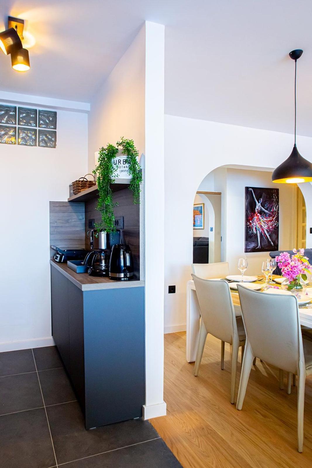 Three Bedroom Apartment With Old Town View - Orlanda'S Apartment Dubrovnik Exterior foto